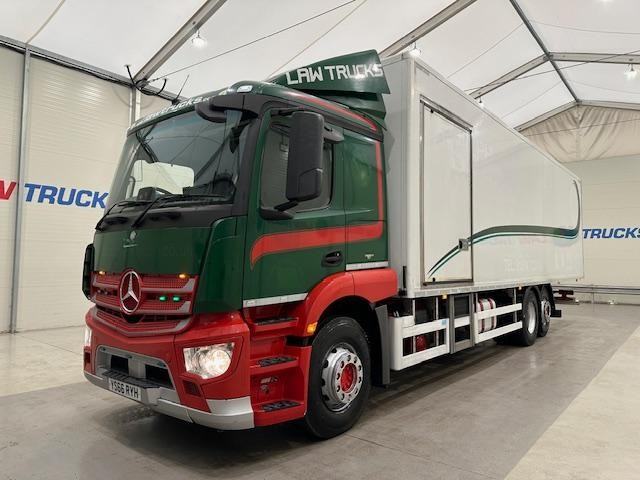 Mercedes-Benz 2016 Actros 2533 6x2 Rear Lift Sleeper Cab Fridge Box