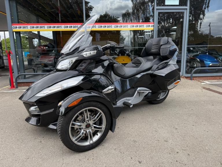 2010 Can-Am SPYDER RT 