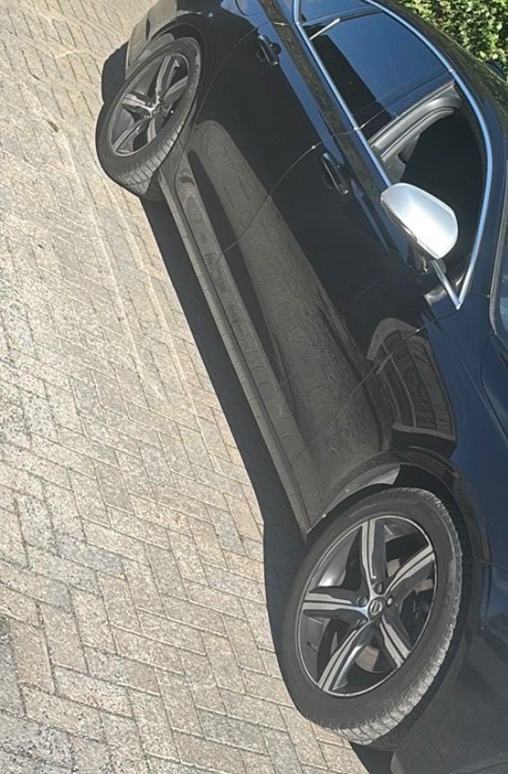 Genuine 18 inch Volvo wheels