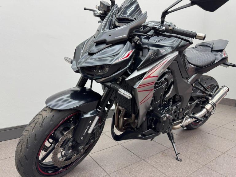 KAWASAKI Z1000 BLACK 2019 19 REG ZR 1000 HKF 12,058 MILES 1043CC USED MOTORCYCLE