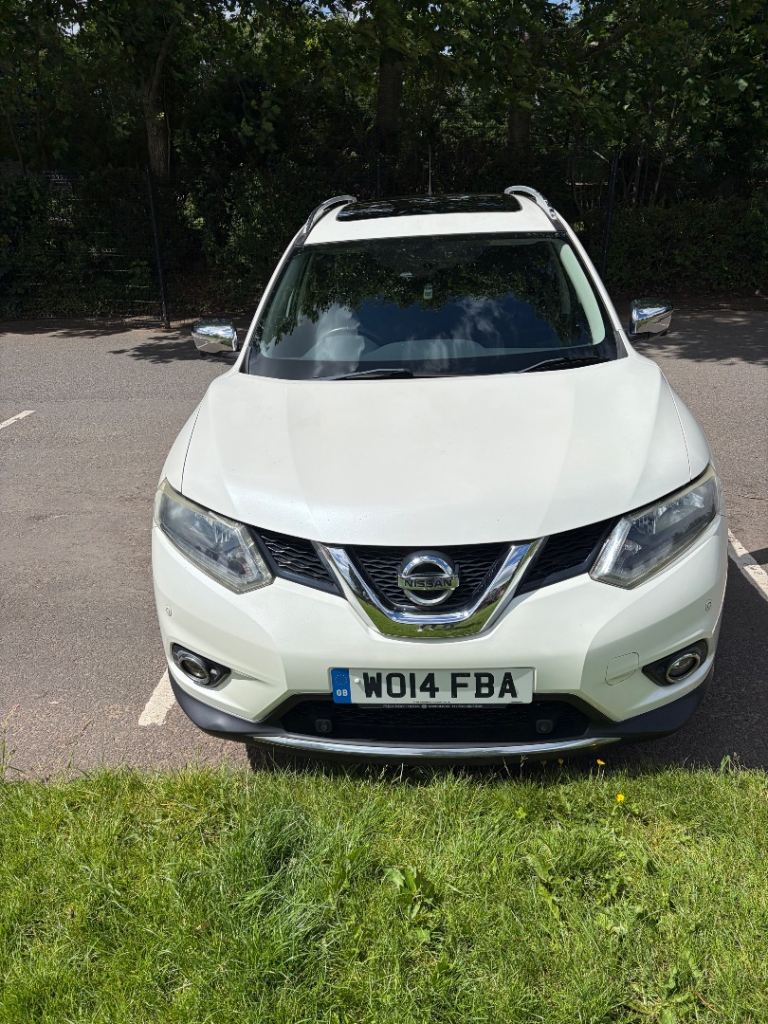 Nissan, X-TRAIL, Estate, 2014, Manual, 1598 (cc), 5 doors