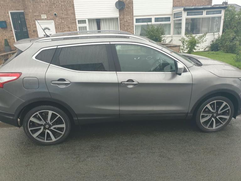 Nissan, QASHQAI, Hatchback, 2015, Manual, 1461 (cc), 5 doors