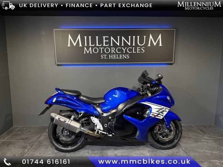 2017 SUZUKI HAYABUSA GSX1300R PERFORMANCE SPORTS TOURER WITH YOSHI CANS