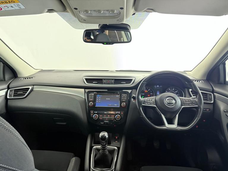2017 Nissan Qashqai 1.5 dCi N-Connecta 5dr HATCHBACK DIESEL Manual