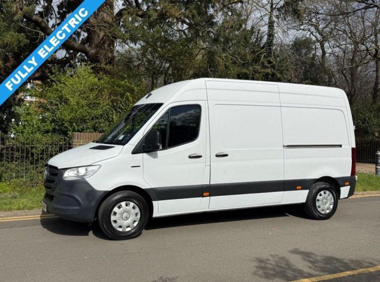 2021 71 MERCEDES-BENZ ESPRINTER 55KWH PROGRESSIVE ELECTRIC AUTO FWD 20KW CHARGER