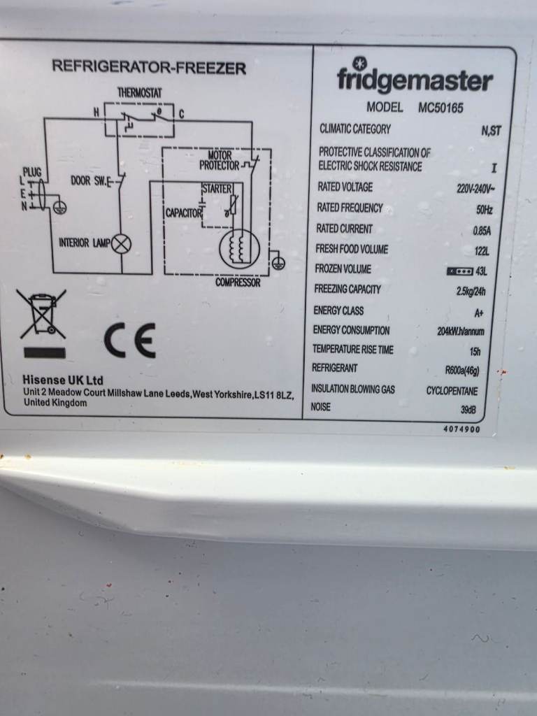 Freestanding fridge Fridgemaster
