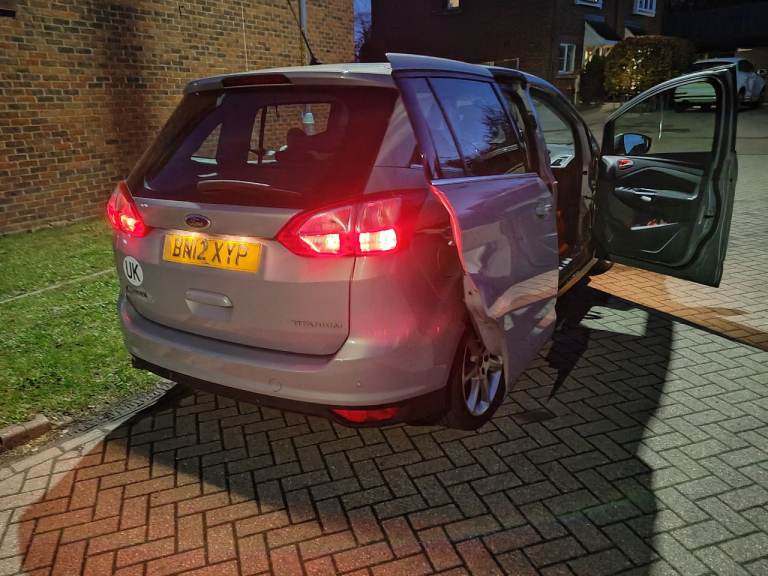 Ford, GRAND C-MAX, MPV, 2012, Manual, 1560 (cc), 5 doors