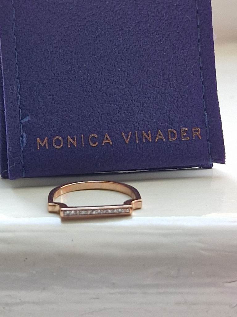 Monica vinader diamonds/gold bar new signature ring