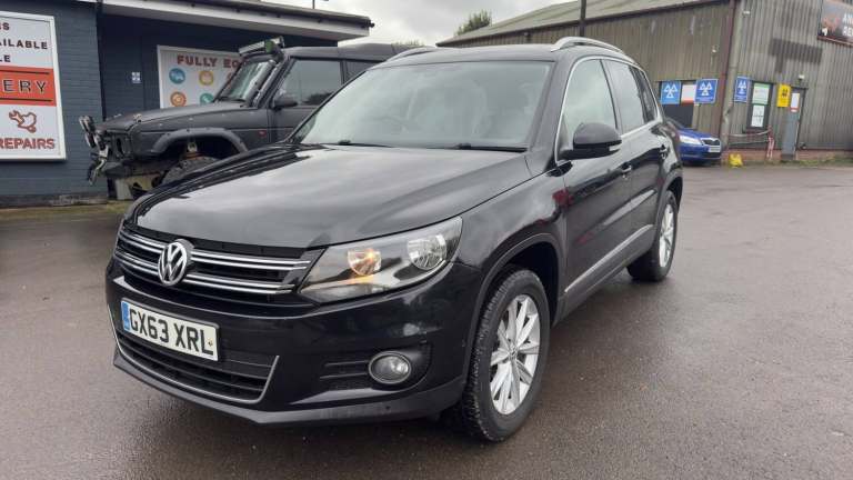 2013 Volkswagen Tiguan 2.0 TDi BlueMotion Tech SE 5dr DSG ESTATE Diesel Automatic