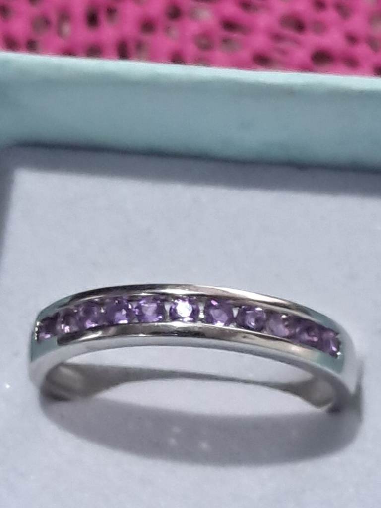 Sterling Silver 925 rind with purple small stones size T  