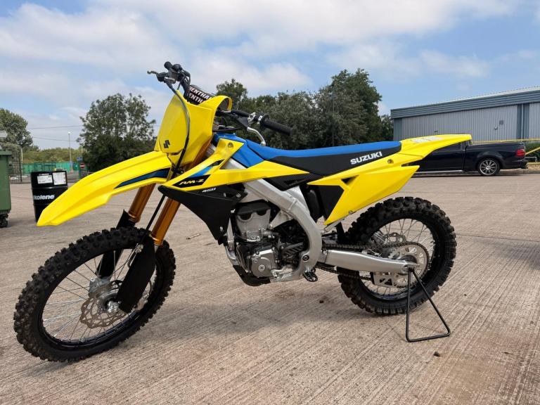 2026 SUZUKI RMZ450