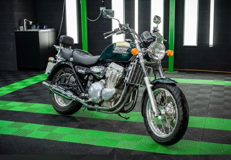 Triumph Thunderbird 