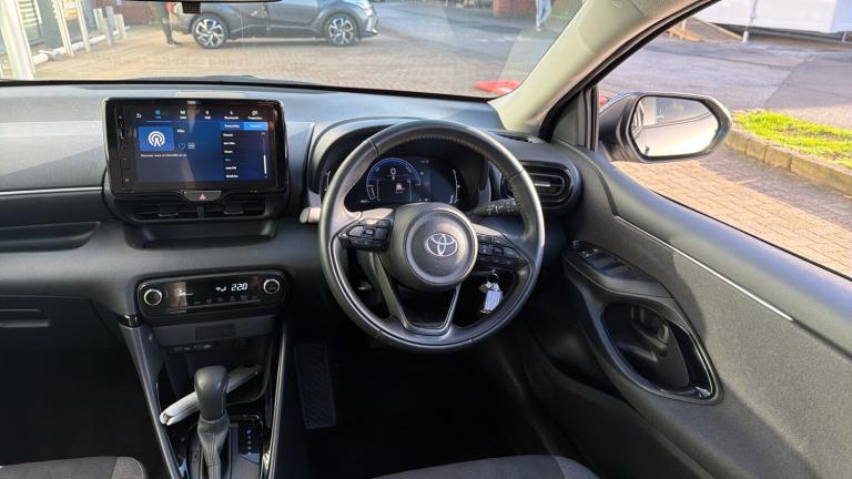 2024 Toyota Yaris 1.5 Hybrid Design 5dr CVT Hybrid Hatchback Hatchback Hybrid Automatic