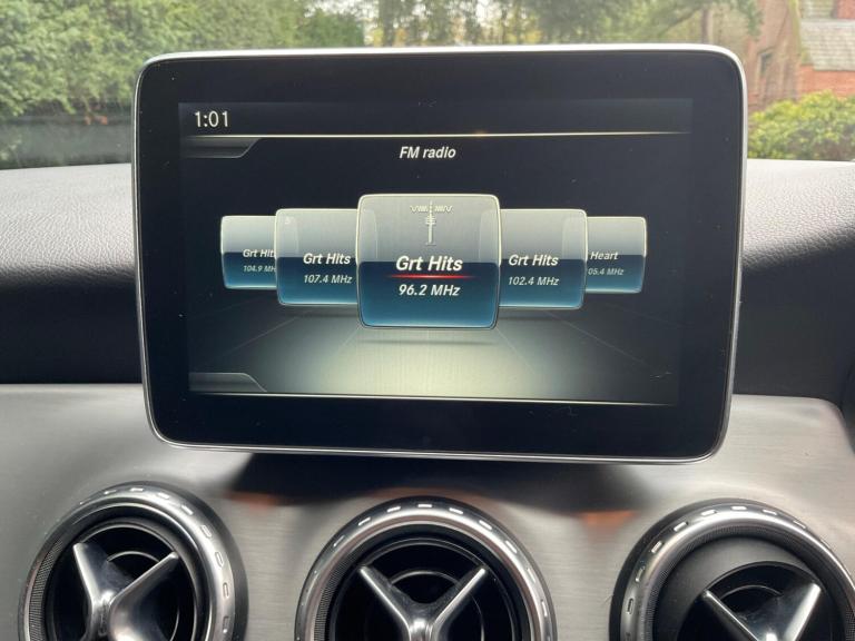 2015 Mercedes-Benz GLA 2.1 GLA220d AMG Line 7G-DCT 4MATIC Euro 6 (s/s) 5dr ESTATE Diesel Automatic