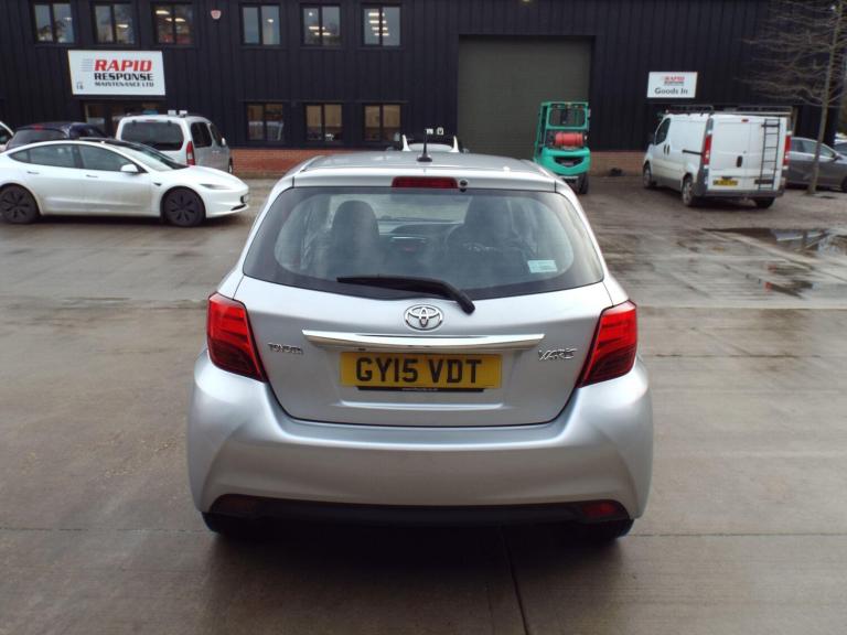  Toyota Yaris 1.33 Dual VVT-i Excel Euro 5 5dr Euro 5 Petrol Manual