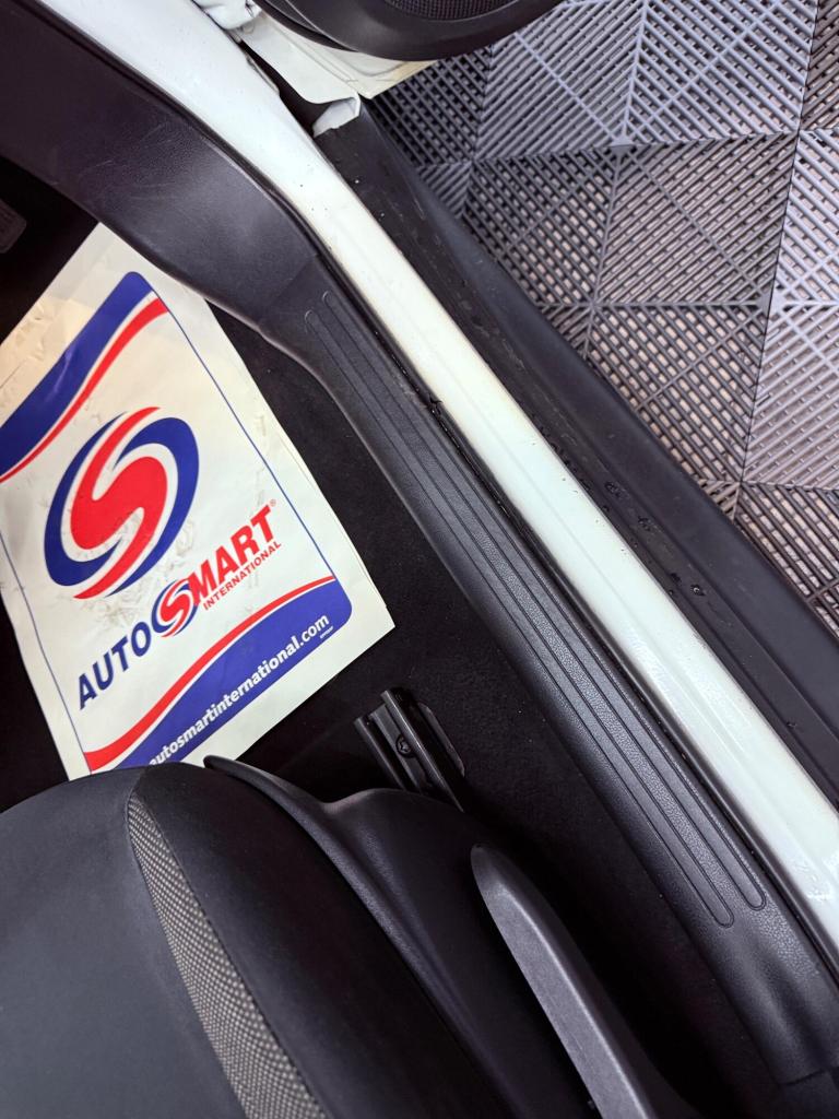 2015 Nissan Juke 1.2 DIG-T Acenta Premium Euro 6 (s/s) 5dr HATCHBACK Petrol Manual