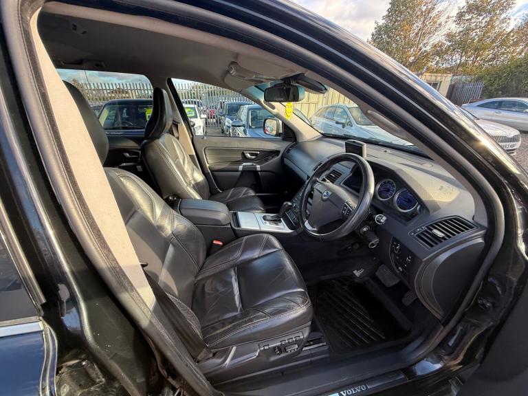 SERVICE HISTORY,2KEYS,MOT,FINANCE AVAILABLE,PX WELCOME,WARRANTY AVAILABLE NATION