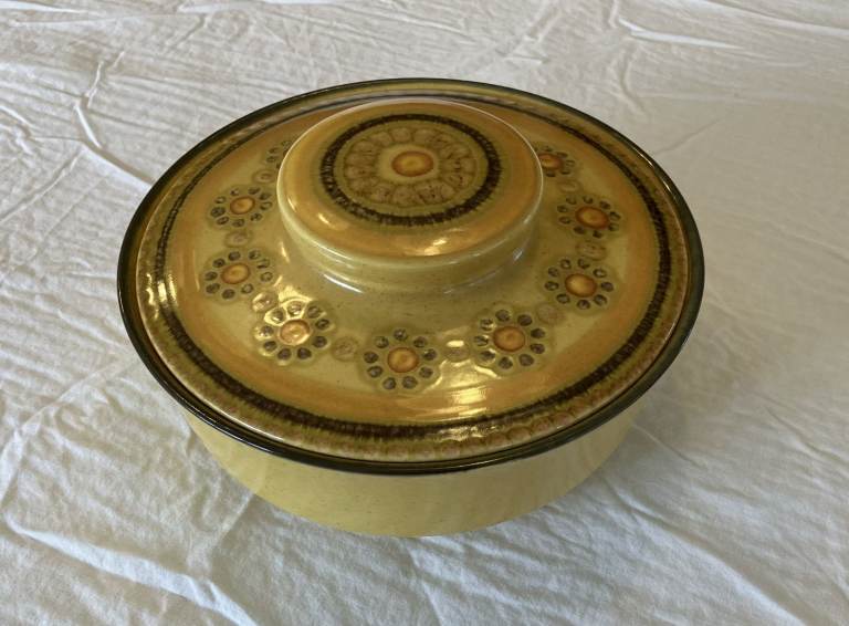 Franciscan Interpace - Honeycomb pattern - vintage 1980s yellow tableware