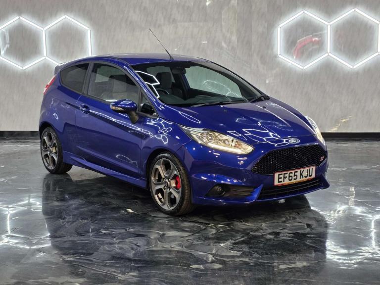 2015 Ford Fiesta 1.6 EcoBoost ST-2 3dr HATCHBACK PETROL Manual