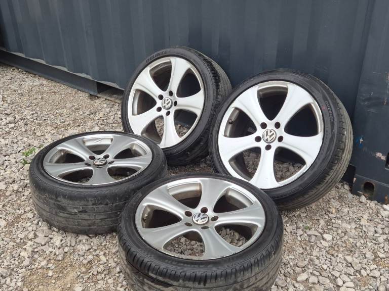 🌟Vw 18 Inch khan alloy wheels 5x112 with TYRES 7M++