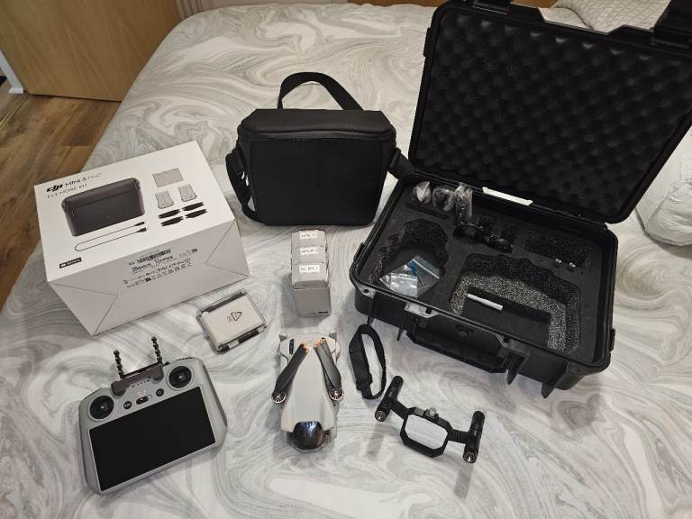 DJI Mini 3 fly more combo