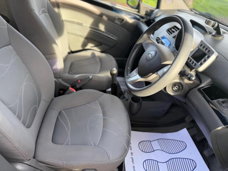 CHEVROLET SPARK 1.0i LS Euro 5 5dr 2011