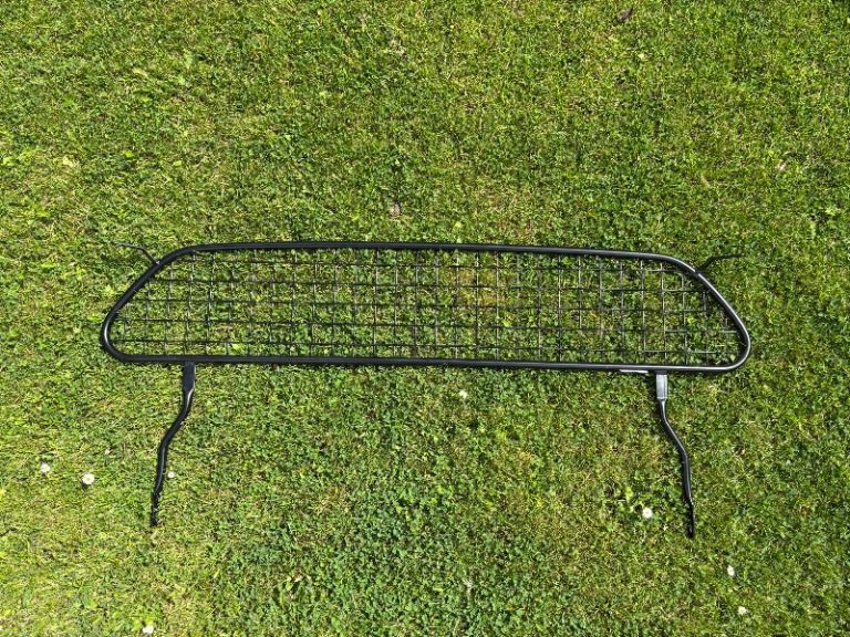 Car mesh dog guard - Skoda karoq 