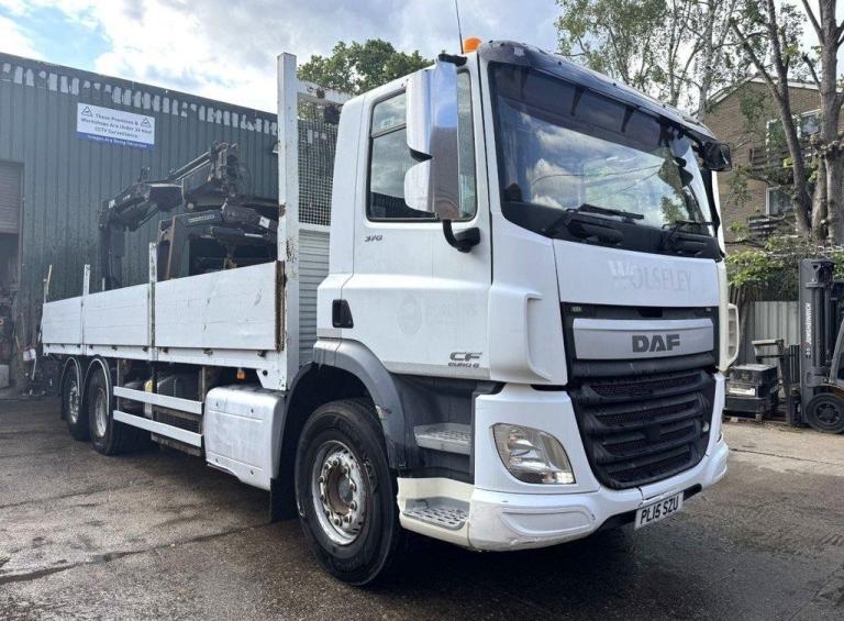 2015 DAF CF-370 6X2 CRANE VEHICLE