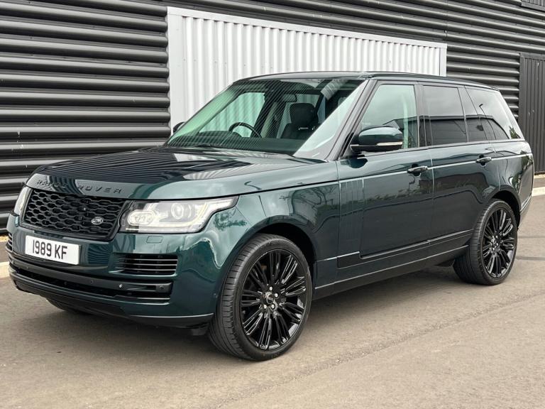 2014 Land Rover Range Rover 4.4 SDV8 Vogue SE - Green - Facelift  ESTATE Diesel Manual