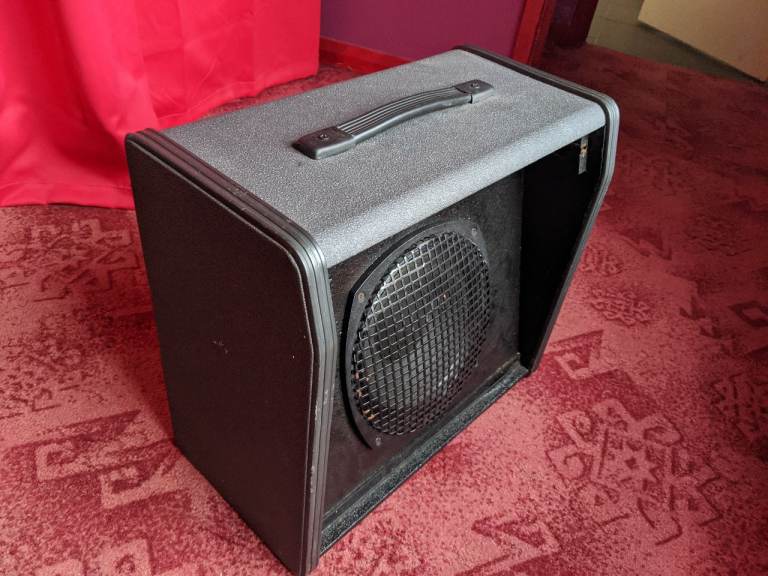image for Vintage guitar speaker cab 10" speaker 