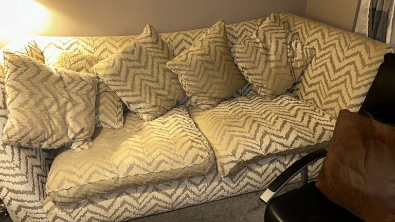 Sofaology beige sofa  large model plush fabric 