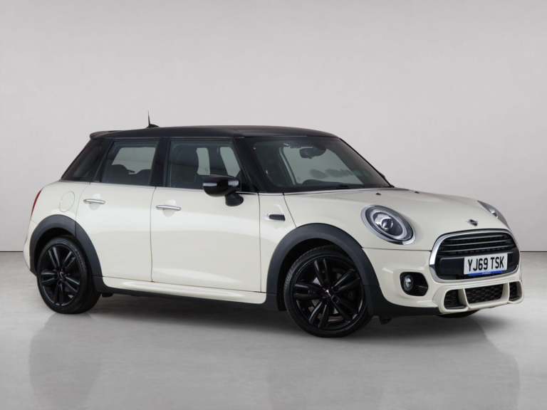 2020 MINI Hatch 1.5 Cooper Sport Steptronic Euro 6 (s/s) 5dr Hatchback Petrol Automatic