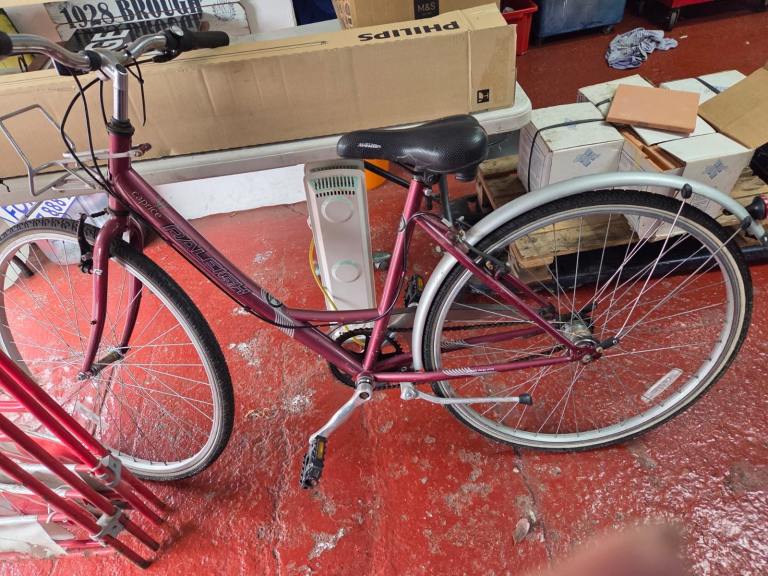 Raleigh Caprice ladies bike
