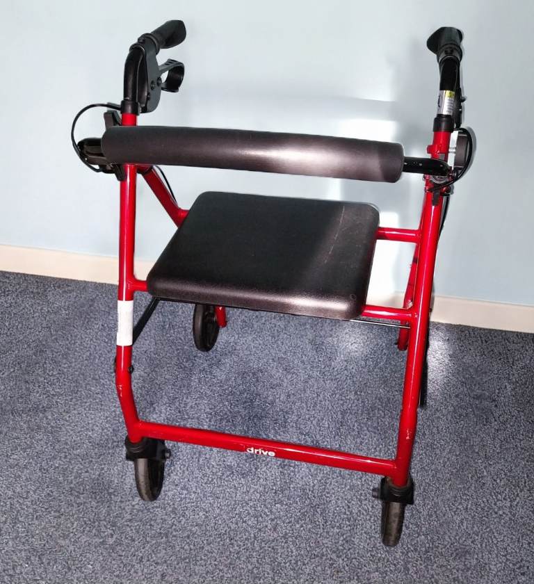 Walker - Drive Devilbiss Aluminium Rollator