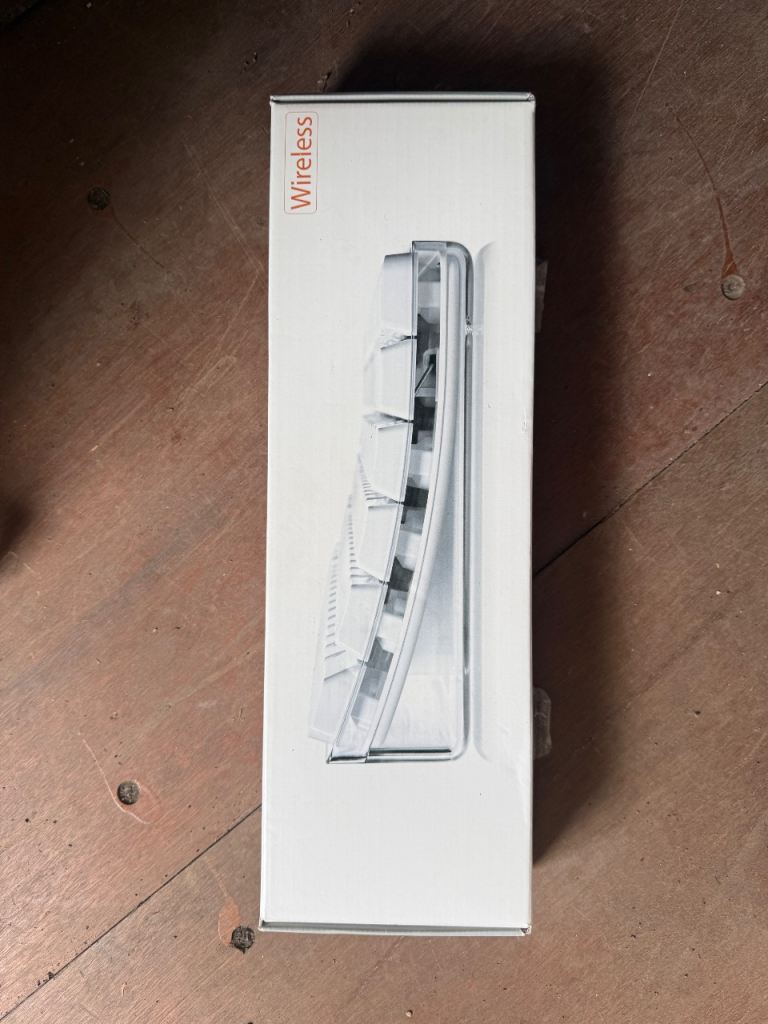 Apple Wireless Keyboard M9270B/A – Boxed & Excellent Condition