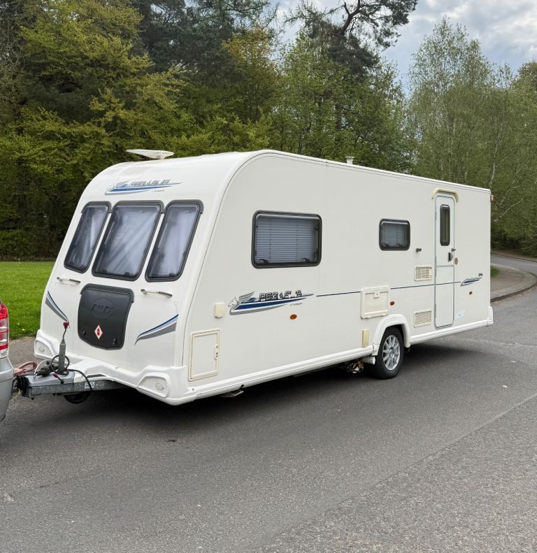 2011 4 berth Bailey Pegasus 514 great condition caravan