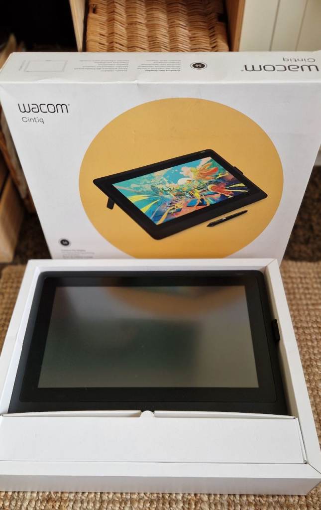 Wacom Cintiq 16 – Graphics Drawing Tablet – Fully Functional