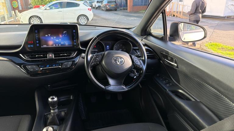 2017 Toyota C-HR 1.2T Icon 5dr Petrol Hatchback Hatchback Petrol Manual