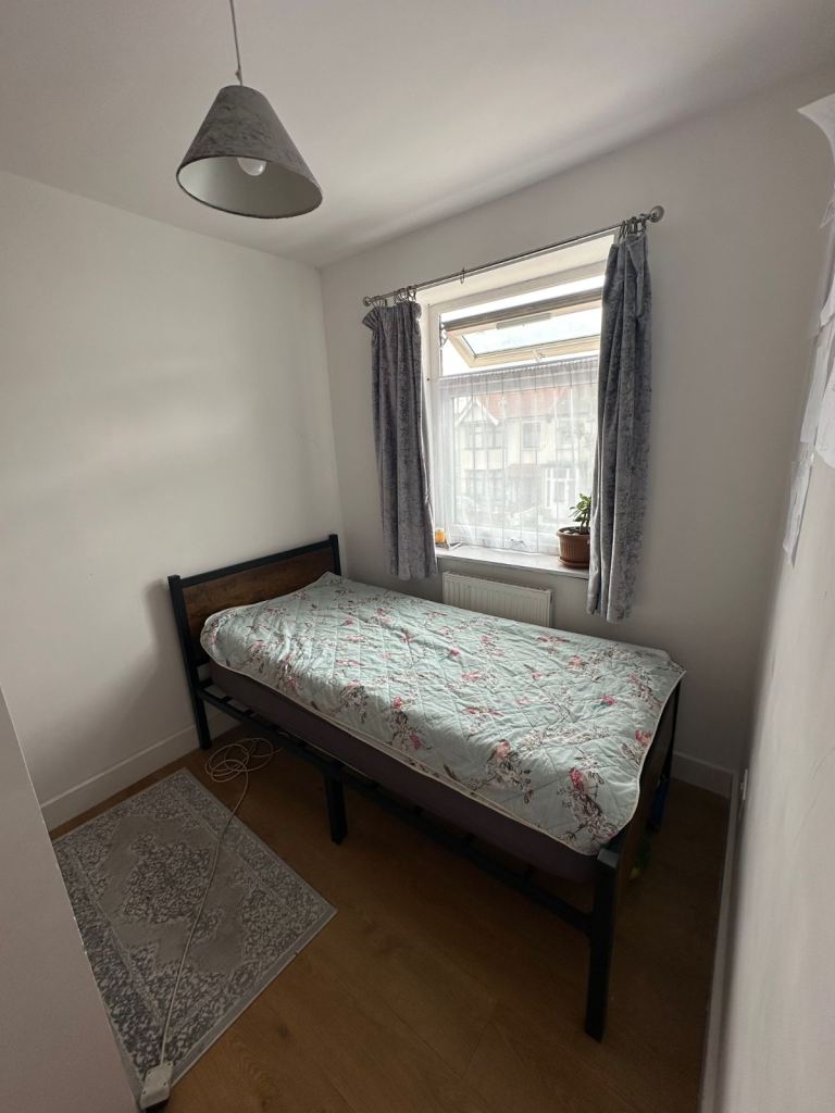 3 bedroom flat