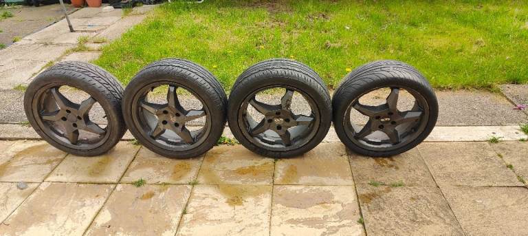 17 inch X4 dotz touge alloy wheels with tyres 4x100 vauxhall Toyota nissan mazda
