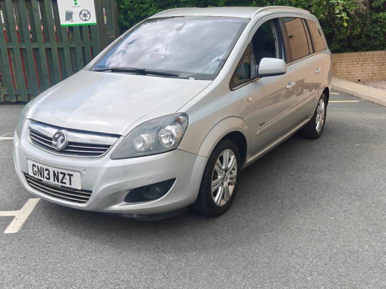 Vauxhall zafira 7 seats tow bar!