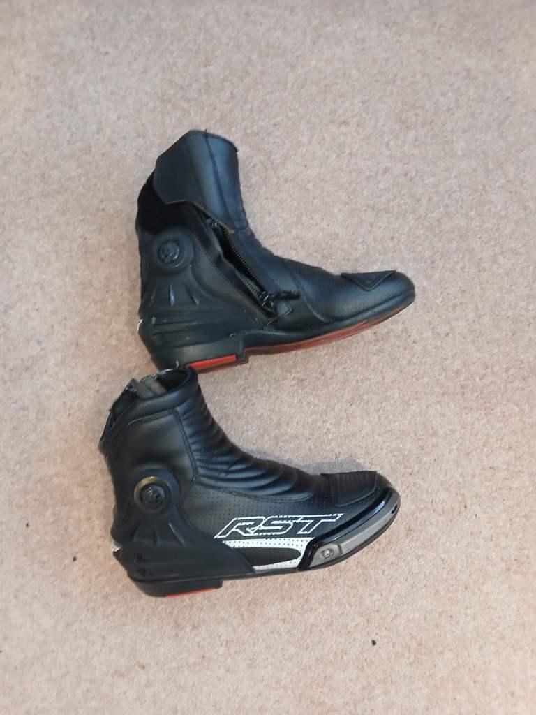 Motorcycle boots RST SIZE 9