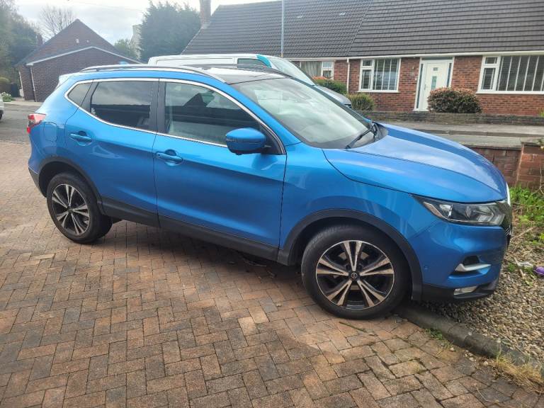 Nissan qashqai auto