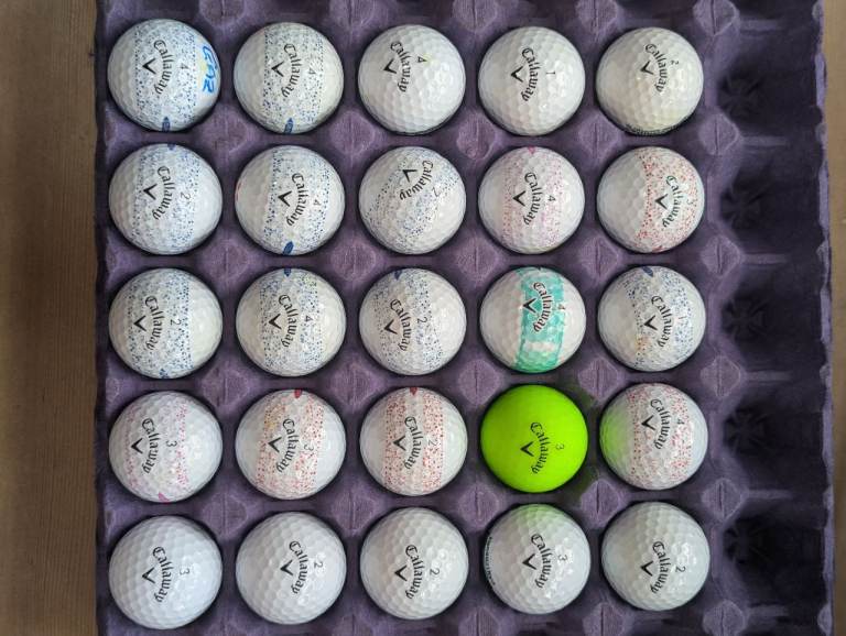 25 Premium Model Callaway SuperSoft Golf Balls in A grade condition 