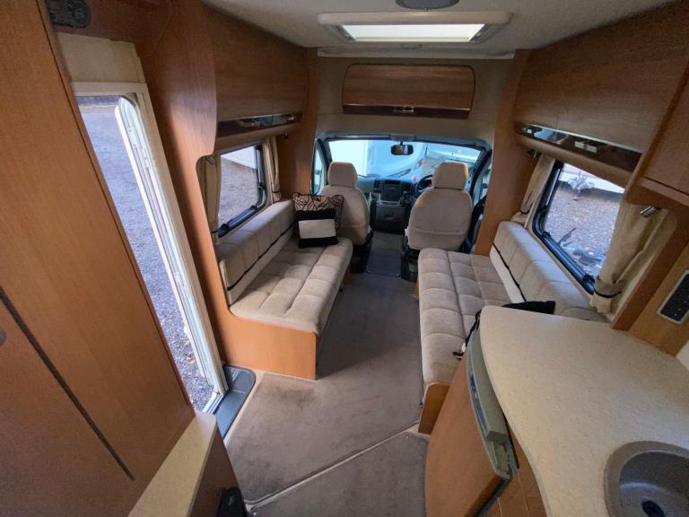 PEUGEOT BOXER AUTOCRUISE STARSTREAM - 2011 - FIXED BED - JUST 16000 MILES - VGC 