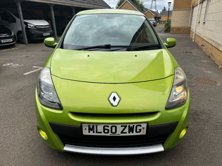 2010 RENAULT CLIO 1.6 VVT INITIALE TOM TOM HATCHBACK 5DR PETROL AUTOMATIC
