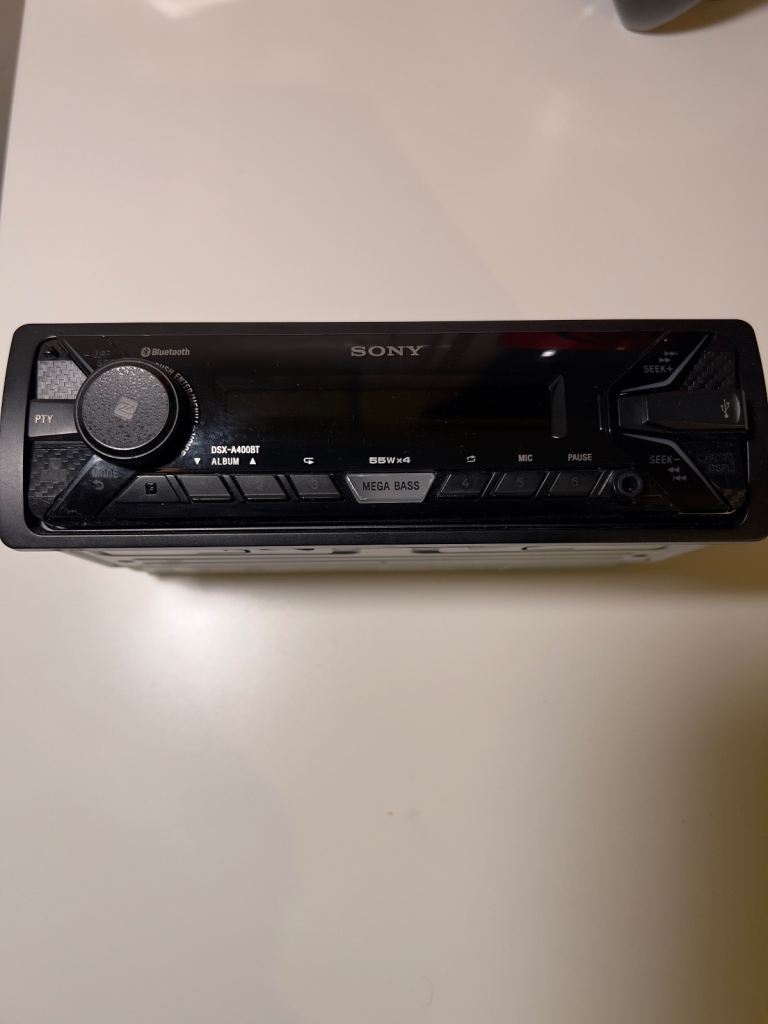 Sony DSX-A400BT FM/MW/LW Digital Media Player