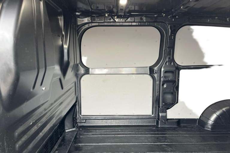 2024 Ford Transit Custom 2.0 EcoBlue 136ps H1 Van Limited PANEL VAN DIESEL Manual