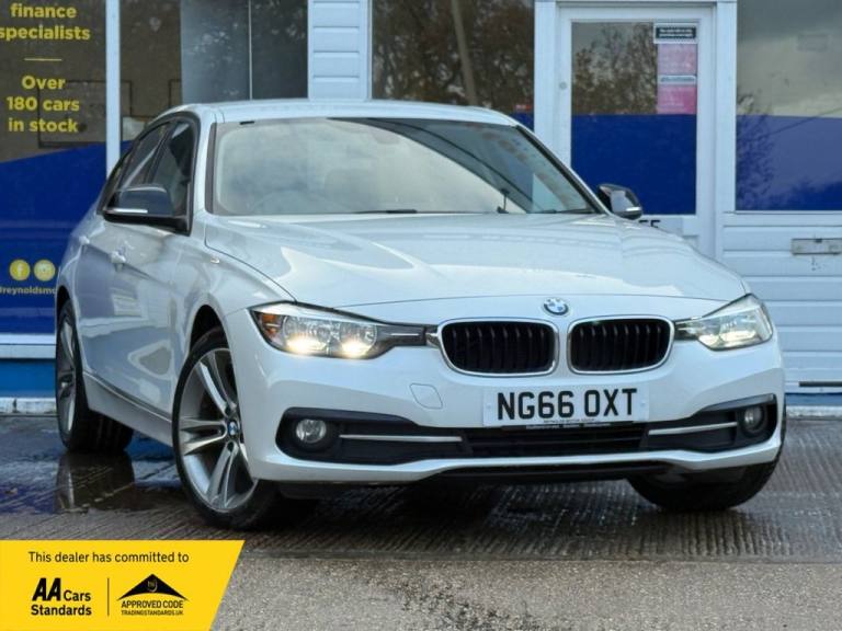 2017 BMW 3 Series 2.0 320d Sport Saloon 4dr Diesel Auto xDrive Euro 6 (s/s) (190 ps) Saloon Diese...
