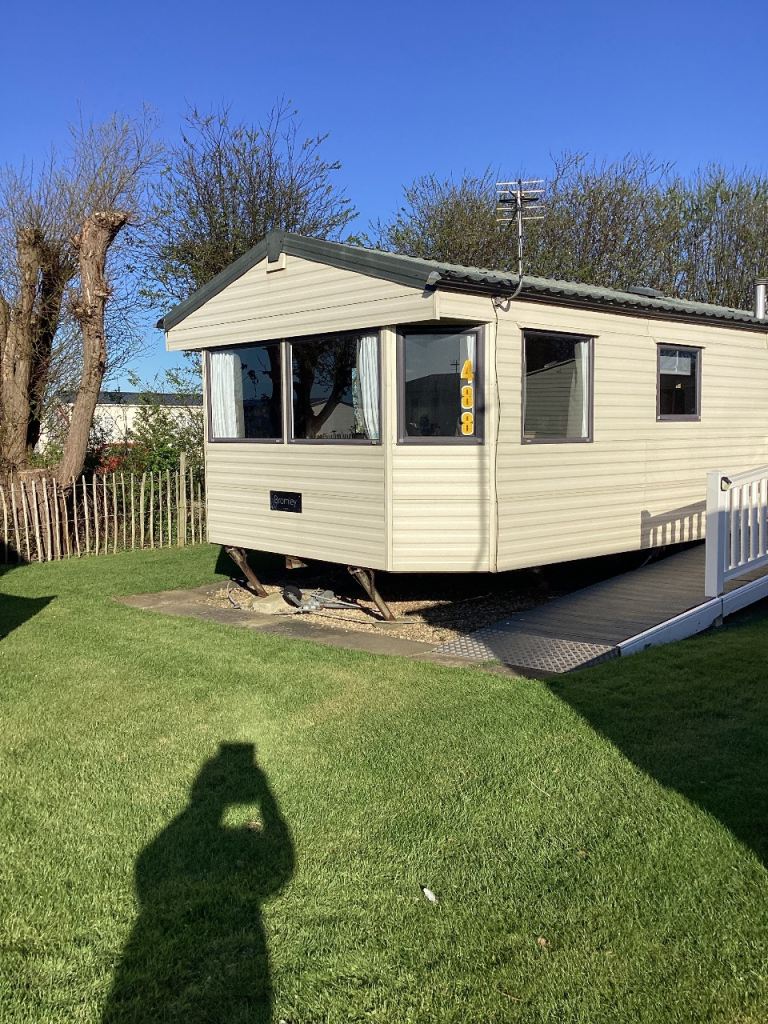 Delta  bromley 6 berth caravan